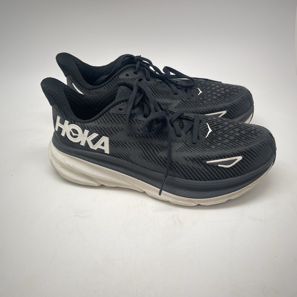 Hoka One One Sneakers Womens 6.5 Clifton 9 1127896 BWHT‎ Black Running Gym Shoes